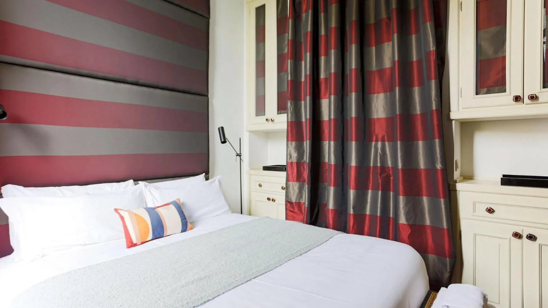 The Best Rent - Stylish Three-Bedroom Apartment In The Heart Of Milan